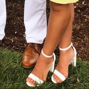 White 4 inch J. Adams platform heel (size 7.5)